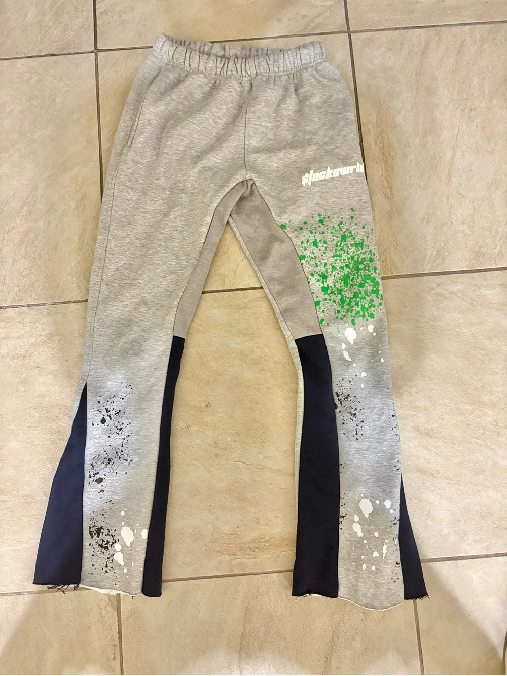 Gallery Dept Grey Sweatpants with Green and White Paint-Splatter